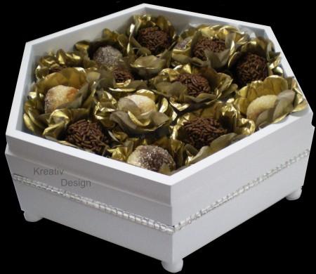 CXF759 - Caixa Sextavada